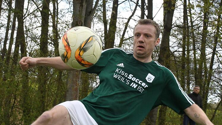 Der Fokus stimmt: der Winkelser Sergej Sinovev in Aktion. Foto: Hopf