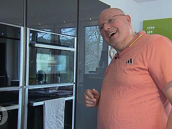 Als Inhaber eines Küchenstudios besitzt Frank (59) natürlich nicht nur einen Backofen