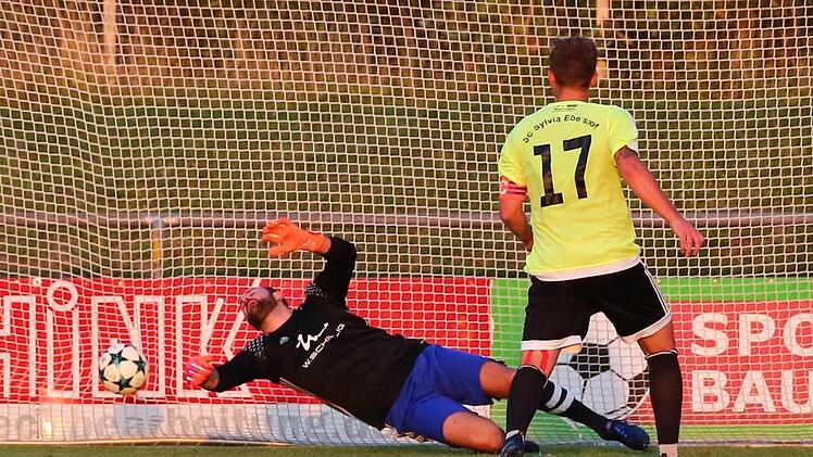 2:2 Dalke. Der Ebersdorfer Routinier lässt Jauch keine Chance.