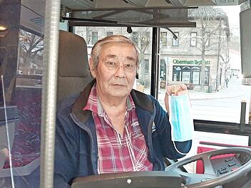 Busfahrer Murat: "Viele Regeln sind schon selbstverständlich geworden." Foto: Corinna Tübel