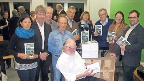 Der Heimatverein Reicher Ebrachgrund hat einen neuen, 302 Seiten dicken Heimatboten vorgestellt. Foto: Manfred Welker