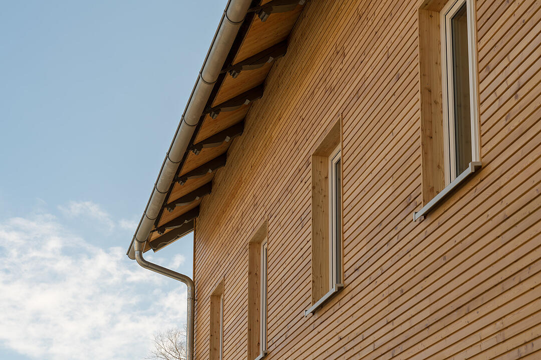 "Holzverwandler" Tim Fleischmann aus Zettlitz: Terrassen, Fenster und Fassaden