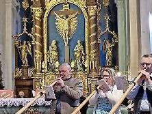 Das Alphorntrio Holzklang aus Premich begeisterte das Publikum.