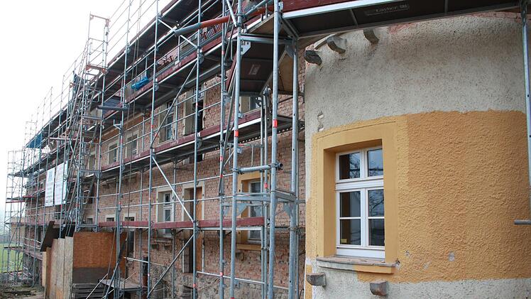 Die Spinnstuben vor den Toren von Mainleus. Foto: Jürgen Gärtner