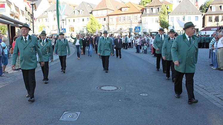 Auszug vom Marktplatz zum Schützenanger