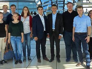 Die Reichstagskuppel z&auml;hlt bei einem Berlinbesuch zum Pflichtprogramm. Foto: privat
