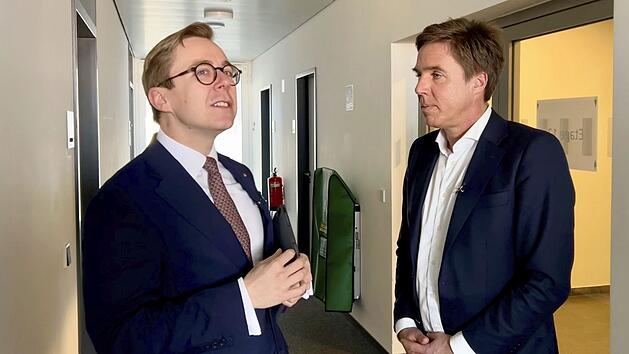 Journalist Markus Feldenkirchen (rechts) traf CDU-Politiker Philipp Amthor f&uuml;r seine "Konfrontation"-Reihe.
