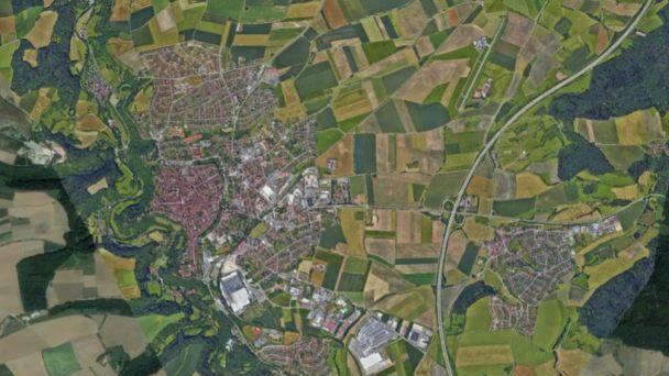 Perspektivenwechsel: Wie gut kennst du dich in Rothenburg ob der Tauber von oben aus? Foto: Google Earth