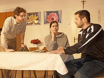 Die Laientheatergruppe Neunkirchen spielt im Kolpinghaus.  Foto: orivat