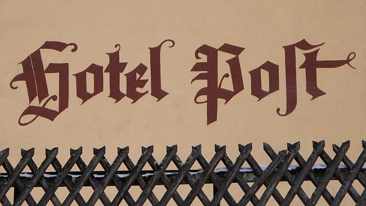 Das ehemalige Hotel "Post" in der Ludwigstraße soll ein Wohnpark werden. Foto: Ulrike Müller