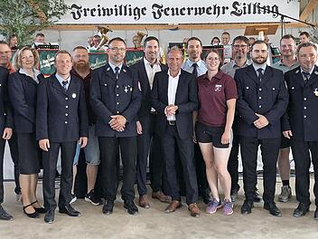 Festausschuss mit Umweltminister Thorsten Glauber (M.)