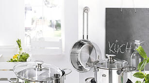 Das 5-teilige Kochset gibt es in der Küchen Arena auf der Hausmesse für 82,- Euro = 62% gespart!