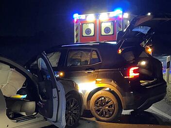 50.000 Euro Schaden bei Unfall an B303 im Kreis Kulmbach