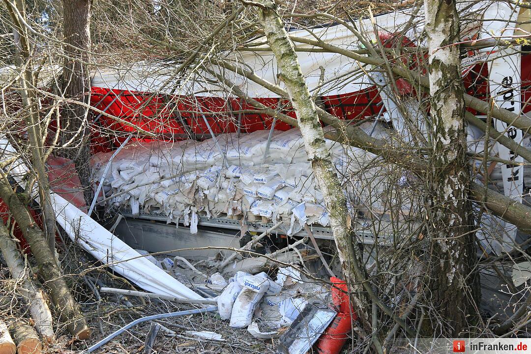 Schwerer Lkw-Unfall bei Stadelhofen