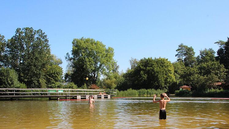 Das Waldbad in Bad Rodach auf einer Aufnahme Ende August 2019  Foto: Marieke Fiala