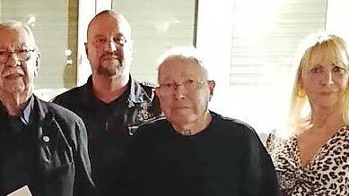 Diese Soli-Mitglieder wurden f&uuml;r jahrzehntelange Treue zum Verein geehrt.