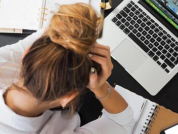 Mehrere Mobilfunkanbieter haben überteuerte Rechnung verschickt. Symbolfoto: energicpic.com/pexels.com