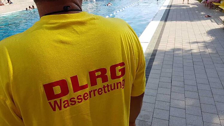 Burgkunstadt: Badeg&auml;ste f&uuml;hlen sich von DLRG gest&ouml;rt - Beschwerde sorgt f&uuml;r Kopfsch&uuml;tteln