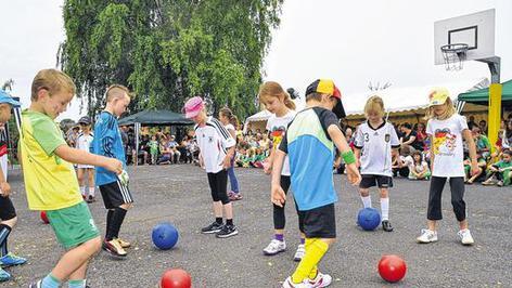 Sch&uuml;ler zeigten sich von ihrer sportlichen Seite