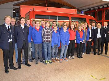 Die Verantwortlichen für die Jugendwehr der FFW Sand Foto: Weinbeer