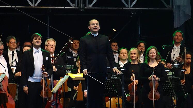 Impressionen vom Open-Air-Konzert im Coburger RosengartenFoto: Jochen Berger
