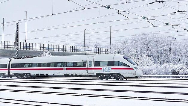 Der Deutsche Wetterdienst (DWD) hat f&uuml;r Freitag (04.01.2019) einen Wintereinbruch mit starkem Schneefall angek&uuml;ndigt.  Symbolfoto: pixabay.com