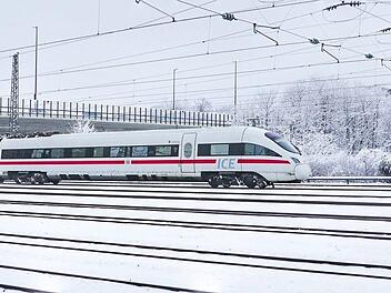 Der Deutsche Wetterdienst (DWD) hat für Freitag (04.01.2019) einen Wintereinbruch mit starkem Schneefall angekündigt.  Symbolfoto: pixabay.com