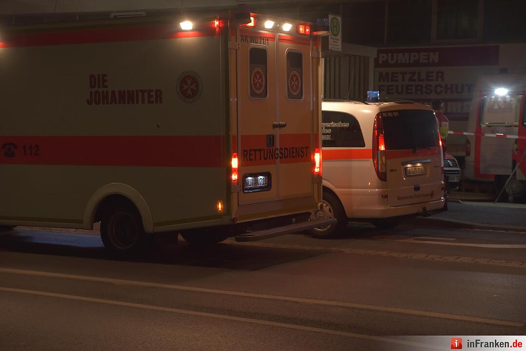 Amoklauf in Regionalbahn - Ein Toter, dutzende Verletzte