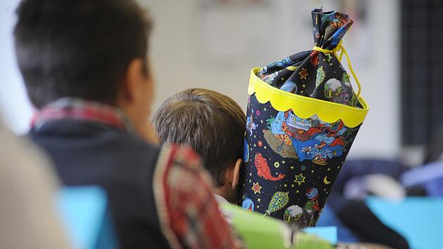 Aller Anfang ist schwer, gerade der Schulanfang. Doch Eltern können einige Dinge beachten, damit der Start ins neue Schuljahr gut anläuft. Foto: Armin Weigel/dpa