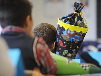 Aller Anfang ist schwer, gerade der Schulanfang. Doch Eltern können einige Dinge beachten, damit der Start ins neue Schuljahr gut anläuft. Foto: Armin Weigel/dpa
