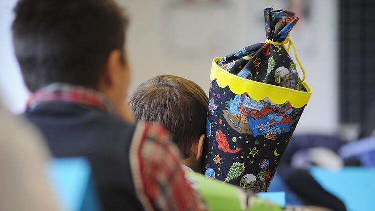 Aller Anfang ist schwer, gerade der Schulanfang. Doch Eltern können einige Dinge beachten, damit der Start ins neue Schuljahr gut anläuft. Foto: Armin Weigel/dpa