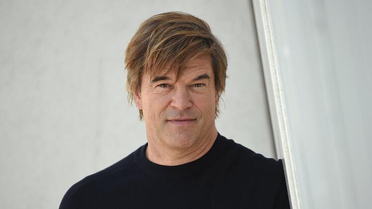 Die Toten Hosen haben sich nach ihrem n&auml;chtlichen Freibadbesuch in Dresden gemeldet und bitten um Vergebung. Die Dresdner B&auml;der reagieren mit Humor und zeigen sich textsicher im Repertoire der Rockband. Foto: EPA/Andreas Pessenlehner/dpa