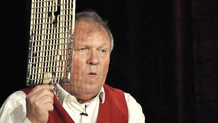 Thomas Freitag bei seinem Auftritt im Kurtheater in Bad Kissingen. Foto: Peter Klopf