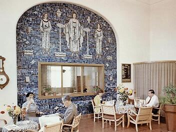 Foyer des Siebener Badehauses in den 1960er Jahren. Foto: Stadtarchiv