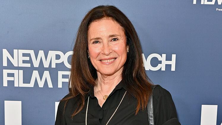 Mimi Rogers war die erste Ehefrau von Tom Cruise. Nun feiert die Schauspielerin ihren 70. Geburtstag.