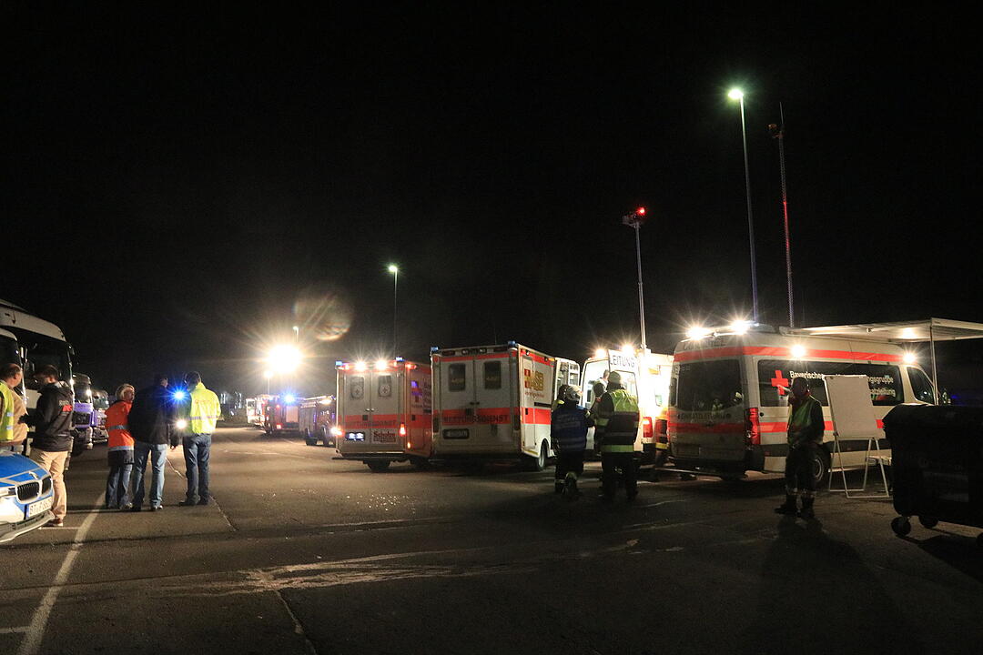 Rödental: Großbrand in Recycling-Betrieb