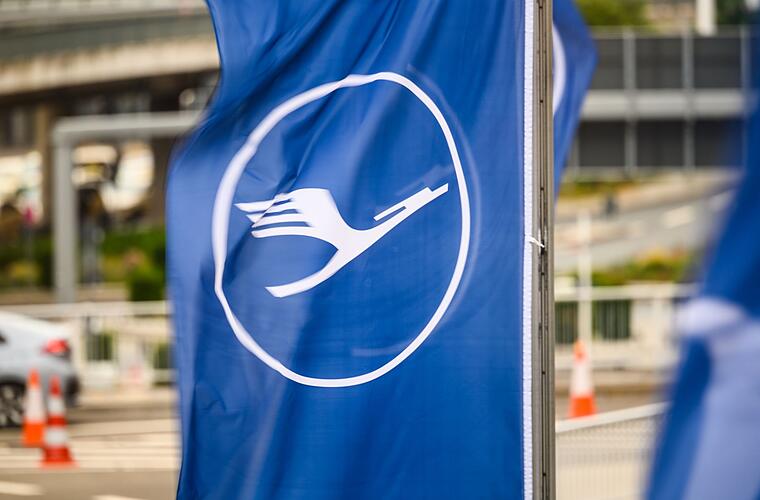 Bundesregierung lehnt Boni-Pläne der Lufthansa ab