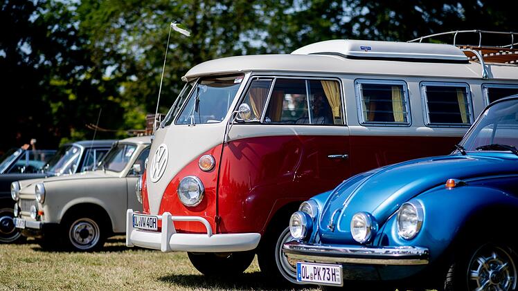 N&uuml;rnberg: Vintage Poolparty im Stadionbad findet bald statt - jetzt noch f&uuml;r Poolplatz bewerben