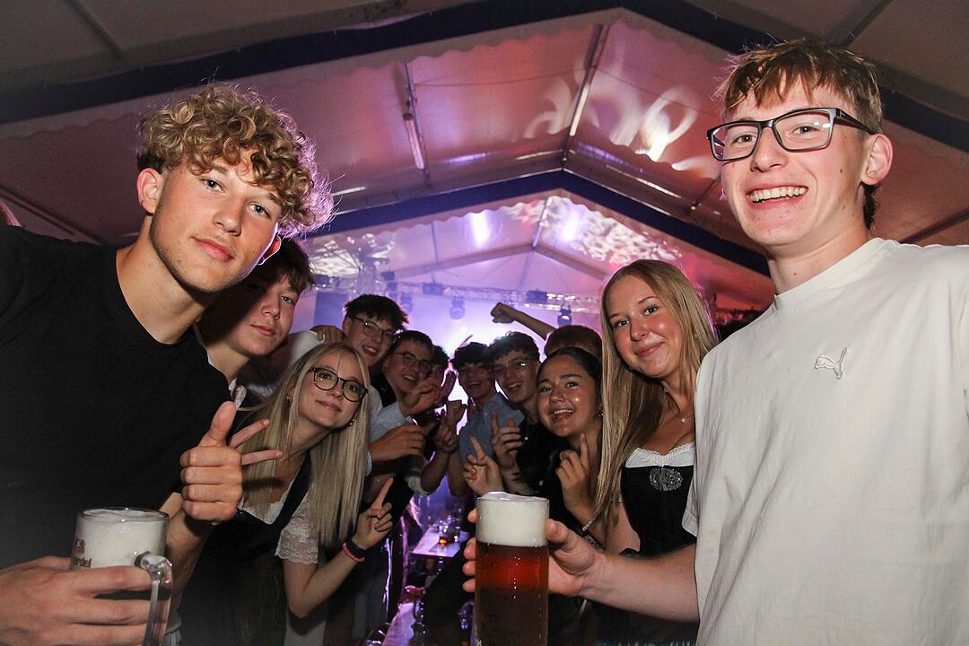 Super Stimmung beim Wiesenfest.