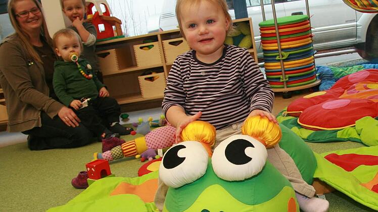 Der Rechtsanspruch auf einen Krippenplatz macht vielen Bürgermeistern Sorgen. Unser Bild entstand in Marktleugast. Foto: Archiv/Sonja Adam