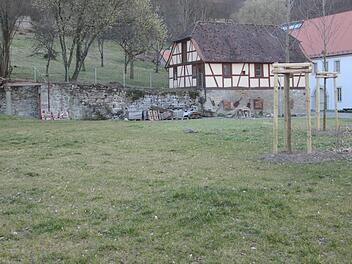 Der ehemalige Klostergarten des Kloster Altstadt soll wieder ertüchtigt werden. Hier könnten Freiluftaufführungen der Musikakademie und anderer Veranstalter stattfinden und eventuell eine kleine Café-Gastronomie entstehen.