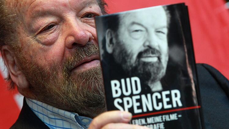 Die Autobiografie "Mein Leben, meine Filme" entwickelte sich 2011 unverhofft zum Dauerbestseller.