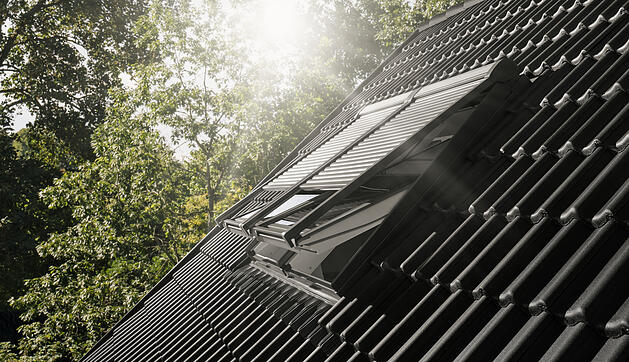 Wetterbest&auml;ndige VELUX Rolll&auml;den