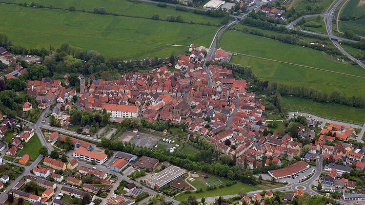 Eberns Altstadt von Osten her.