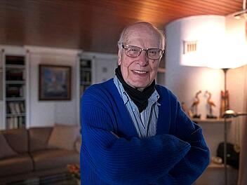 Helmut erz&auml;hlt in der ZDF-Reportage "100 Jahre Leben: Was wirklich z&auml;hlt" von seinen "vier L" f&uuml;r ein erf&uuml;lltes Leben.