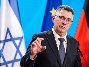 Au&szlig;enminister Wadephul trifft israelischen Amtskollegen Saar
