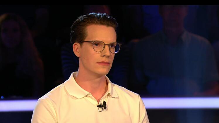 Michael Polit (27) zockte bei der 500.000-Euro-Frage und lag falsch. Er fiel auf 500 Euro zur&uuml;ck.