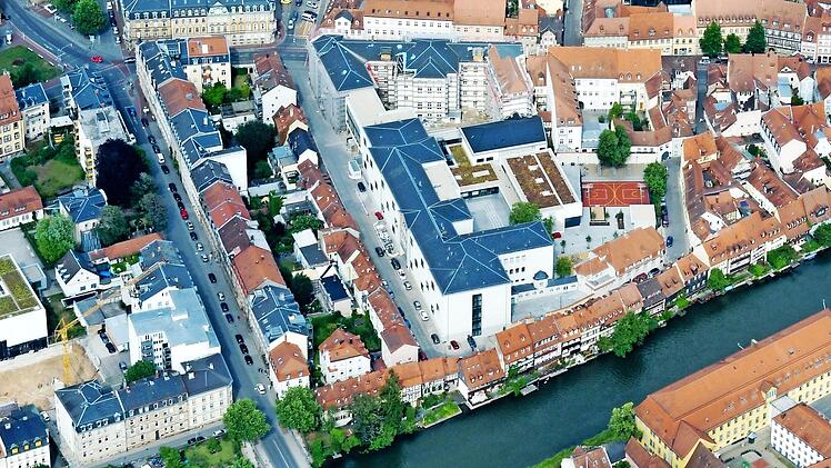 Parallel zur Markusstraße verläuft rechts im Bild der Hintere Graben - hinter Klein-Venedig und direkt neben Martinschule und Clavius-Gymnasium.  Foto: Ronald Rinklef