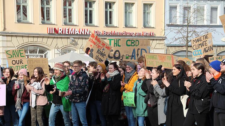 Schüler-Demo in Coburg für mehr Umwelt- und KlimaschutzOliver Schmidt