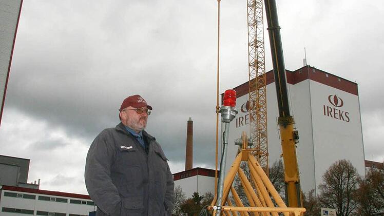 Wilhelm Krailer von der Firma Ireks sieht die kleine Verzögerung gelassen, denn der Zeitplan der Baustelle ist gut.